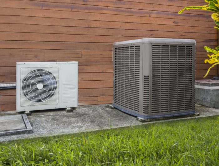 Should heat pump and aux heat run simultaneously